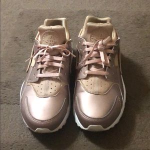Rose Gold Leather Huaraches